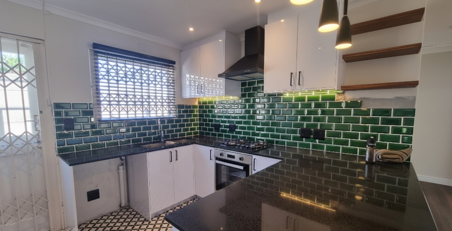 To Let 3 Bedroom Property for Rent in Sunningdale Western Cape